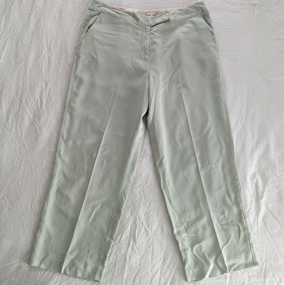Tommy Bahama 100% Silk Cropped Pants